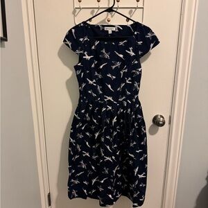 Elegant Navy Bird Pattern Midi Dress